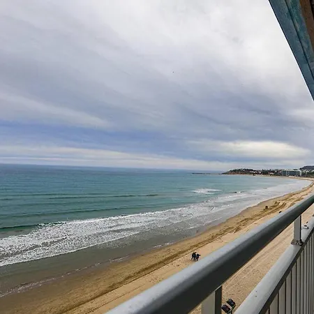 Just Oliver Holidays -bell Raco Panoramic Appartement